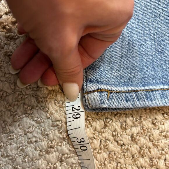 Ladies Judy Blue Mid Rise Distressed Straight Leg Jeans Size 30 - Picture 12 of 14